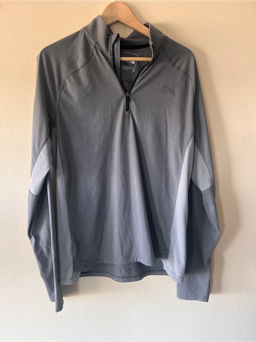 The North Face Men's Gray Half-Zip Performance Pullover